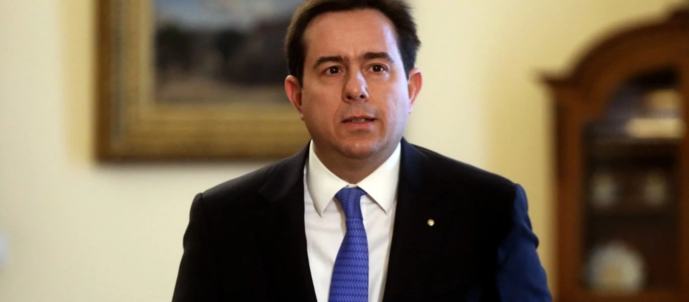 Ν.Μηταράκης: «Δεν είναι δυνατόν να θεωρούνται πρόσφυγες αυτοί που συνοδεύονται από τουρκικά πολεμικά πλοία»